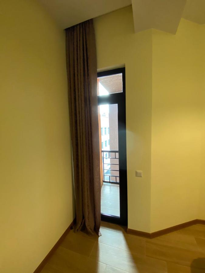 Lovely And Cozy Apartment! Кутаиси Экстерьер фото