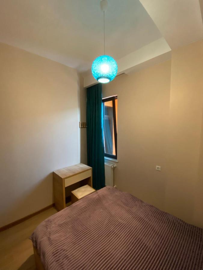 Lovely And Cozy Apartment! Кутаиси Экстерьер фото